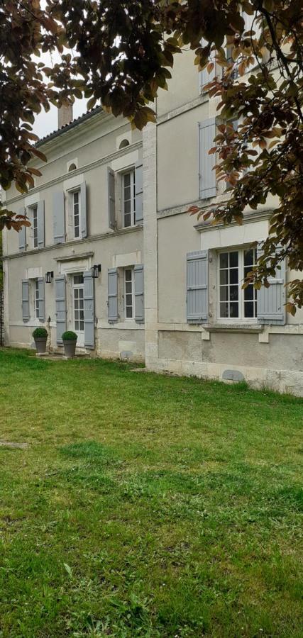 Maison Blanche Cherval Bagian luar foto