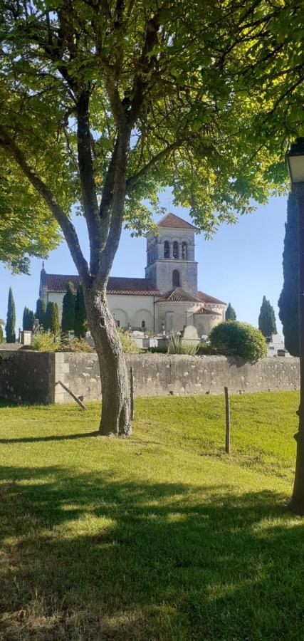 Maison Blanche Cherval Bagian luar foto